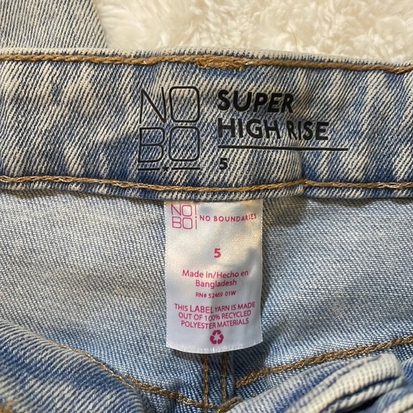 NWT Super High Rise Jeans‎ - Picture 6 of 7